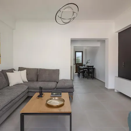 Ionian Breeze Luxury Apartments-myrtos *